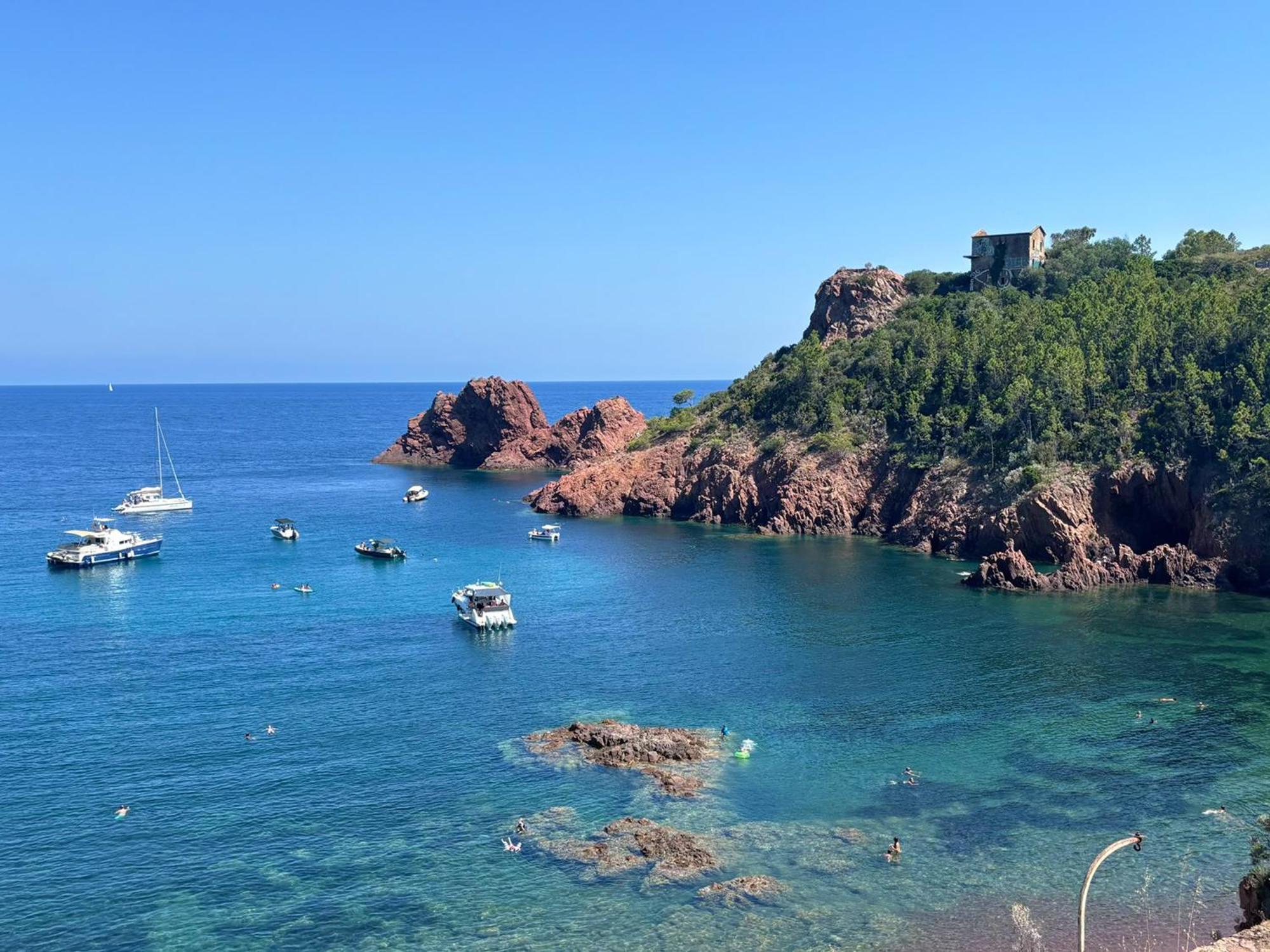 露营山谷天堂酒店 Saint-Raphaël 外观 照片